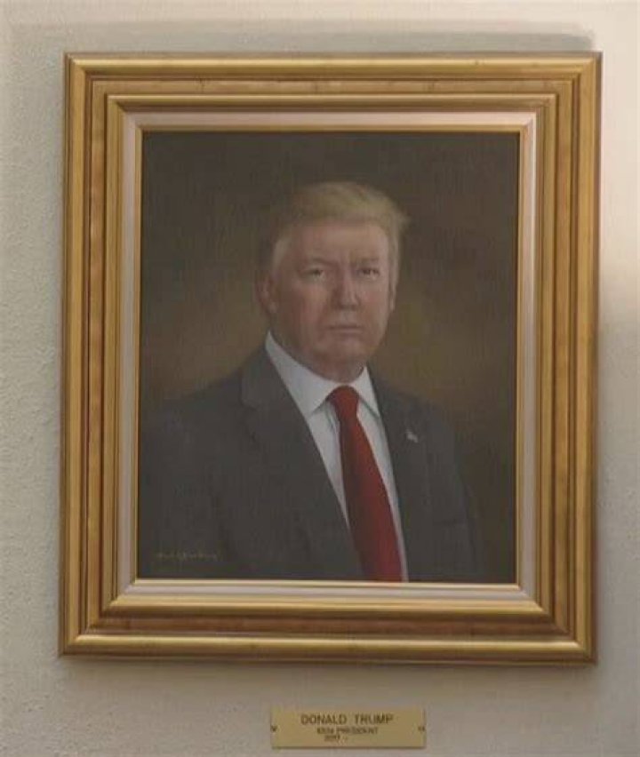 Trump bought a 6foottall portrait of himself with charity money. We